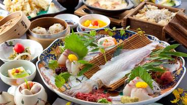 食事・飲み物 / 11