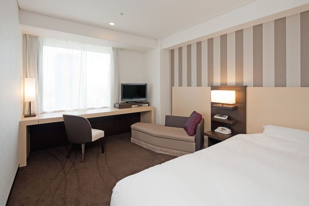 大阪の街並みを一望！“大阪企業の名品の味”を伝える朝食メニューに注目4256483