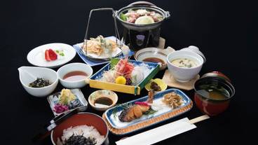 食事・飲み物 / 7