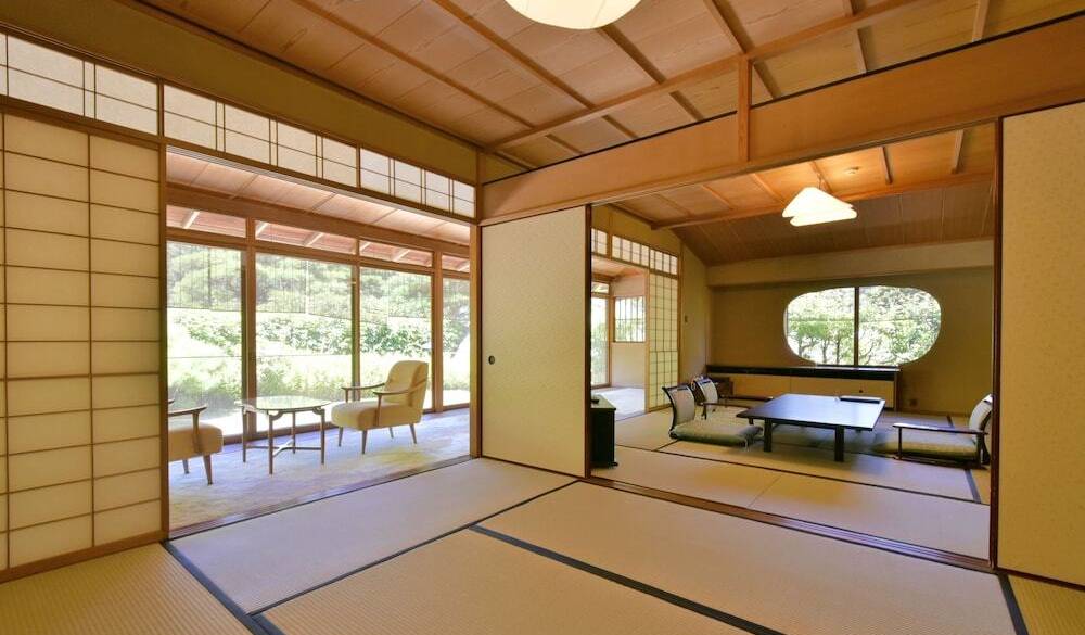 情緒たっぷり
純和風の客室へ / 4