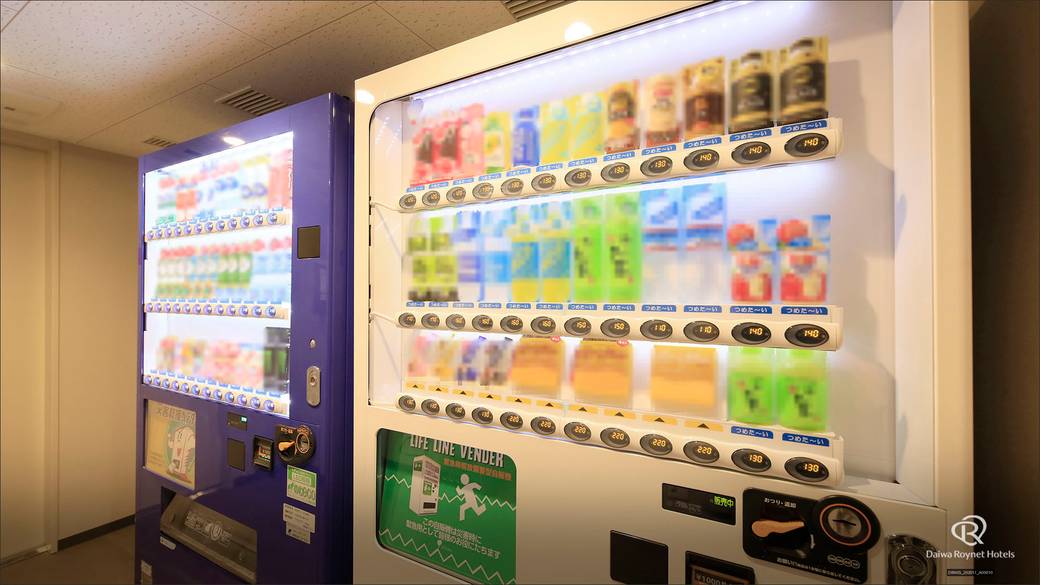 自販機（ソフトドリンクのみ） / 5