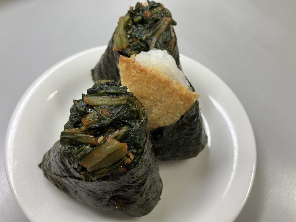 朝食