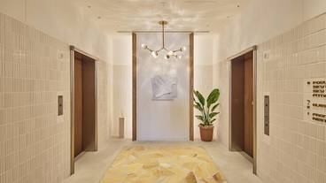 エレベーター / 1