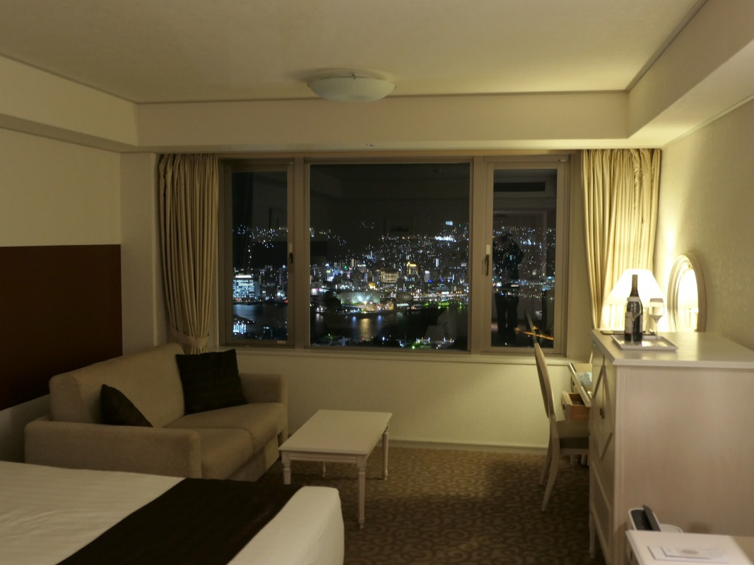 夜景ビューの室内