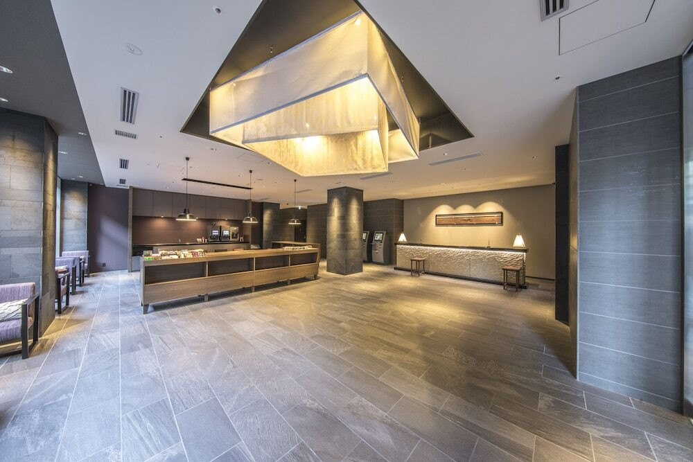 ロビーラウンジ