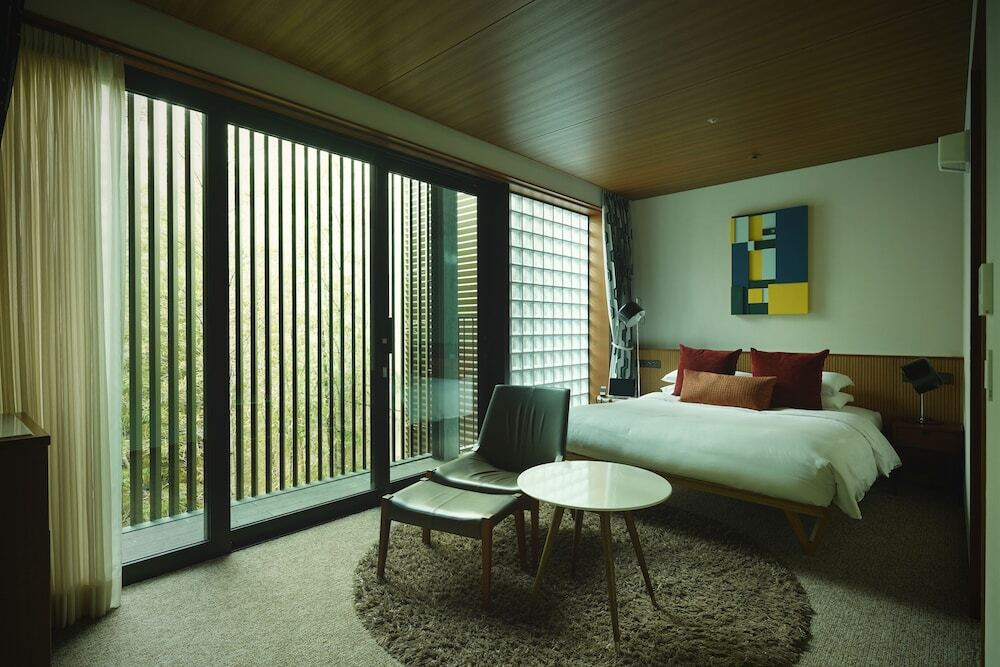 スタンダードクイーンルーム➄