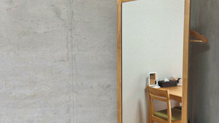 [4階個室ツツジ] 洋室 男女別共用バストイレ 禁煙