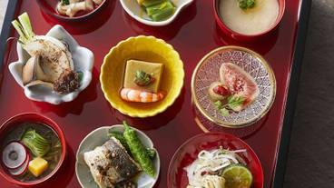 食事・飲み物 / 36