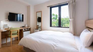 フローリングダブルルーム / 3