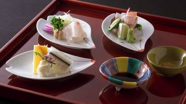 食事・飲み物 / 7