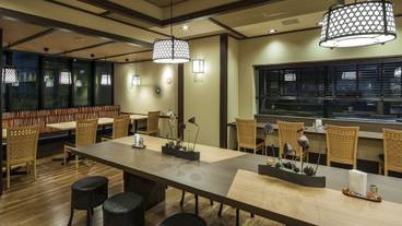 朝食スペース / 8