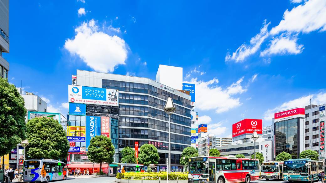 吉祥寺駅北口 / 2