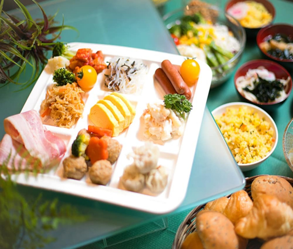 朝食ビュッフェ