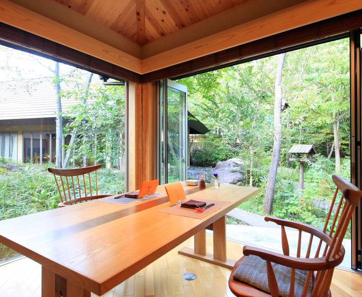 ダイニング コの字 / 3