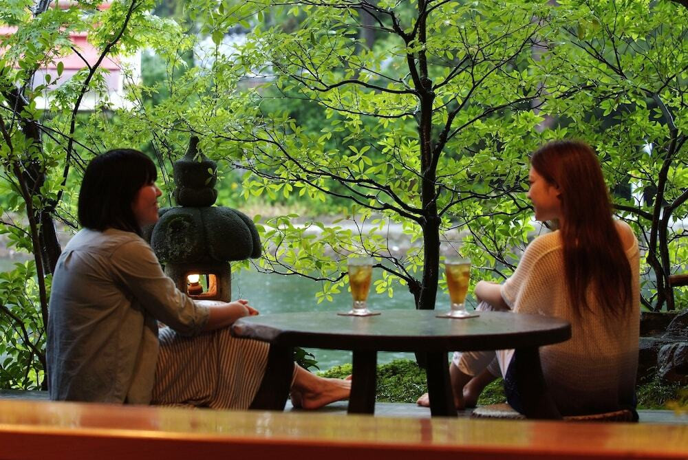 天橋立を間近に望むロケーション