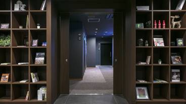 ロビーラウンジ / 3