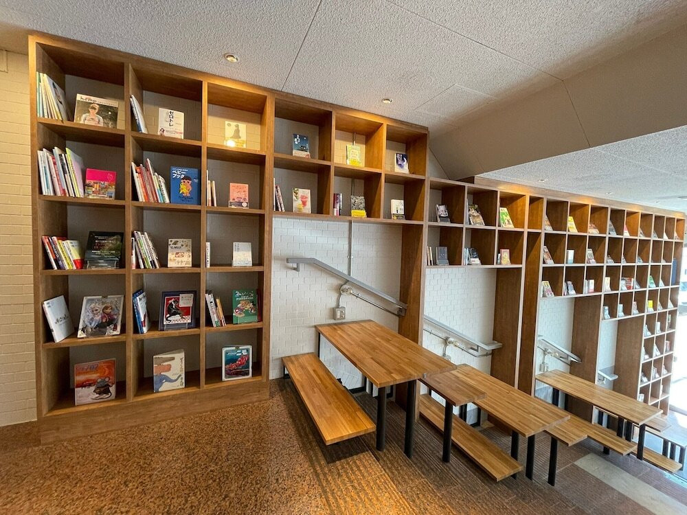 ロビーラウンジ