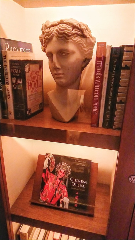 レセプション途中のライブラリー