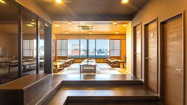 ロビーラウンジ / 4