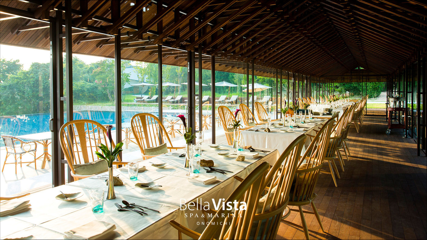 瀬戸内海を望む、オーシャンビューなレストランで朝食を4257525