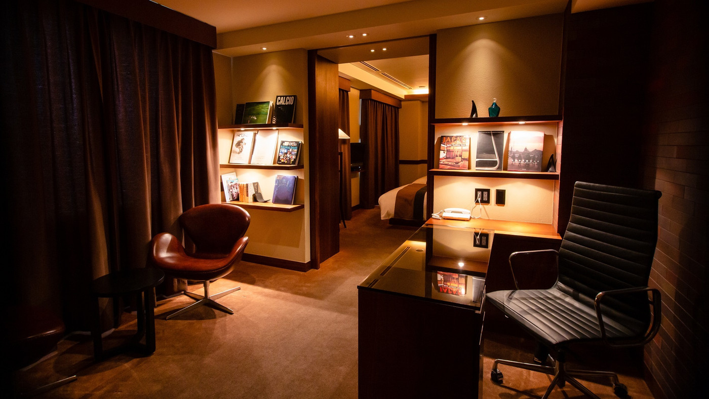 シックなスイートルームで海外気分が味わえる欧風ホテル3462782