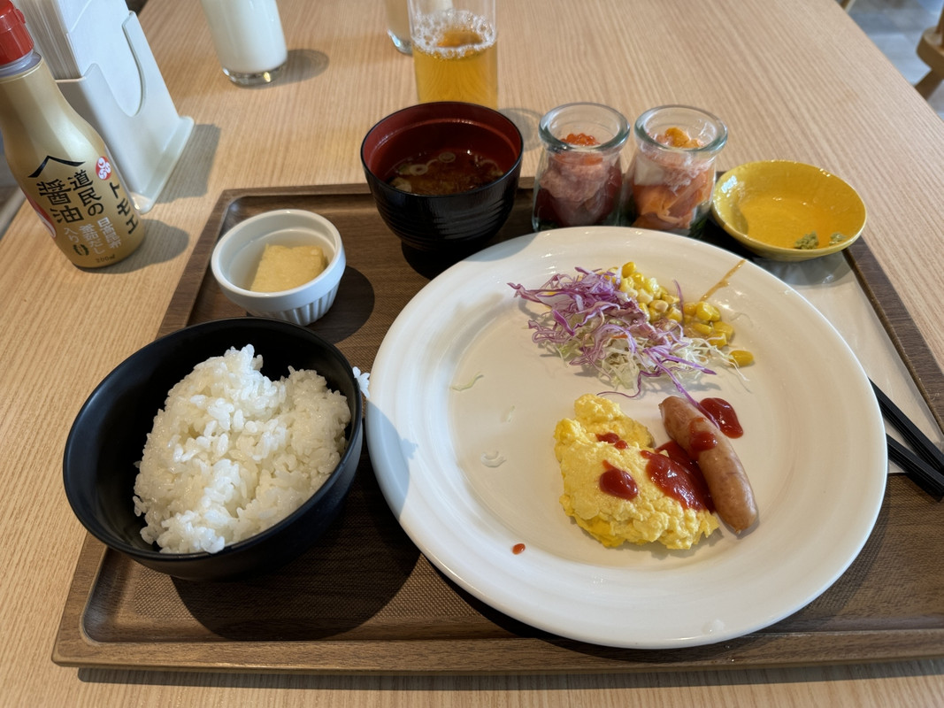 海鮮丼以外のメニューも充実。