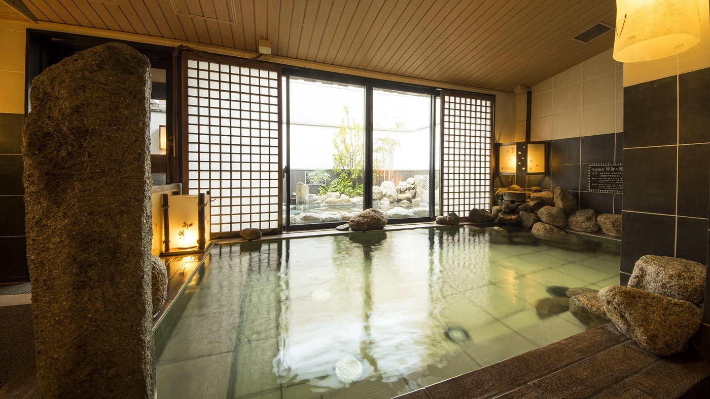 倉敷美観地区からすぐのリーズナブルな温泉ホテル。ご当地グルメも満喫!4262854