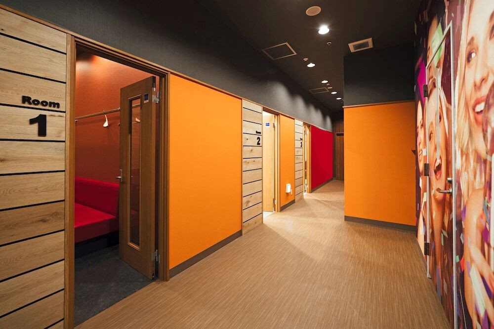 カラオケ ルーム