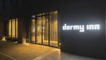 施設の入り口 / 38