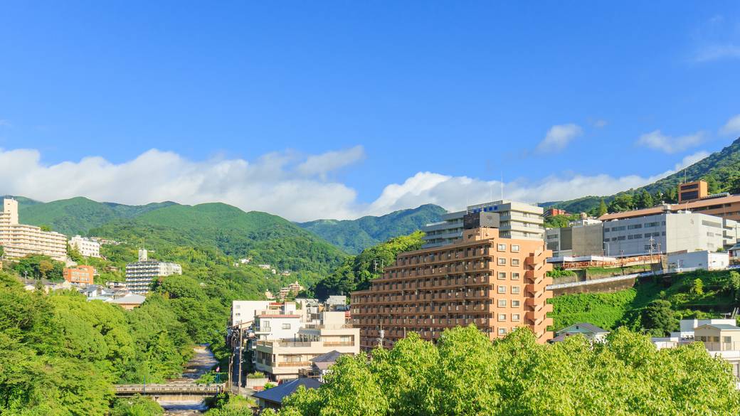 アクセス抜群の湯河原
寄り道しながら旅をスタート / 3