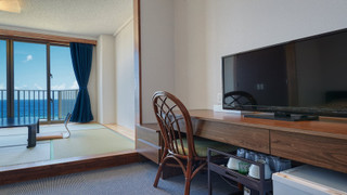 Japanese-Western Room With Sea View