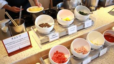 朝食ビュッフェ / 24