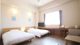 スーペリアツインルーム 19平米 禁煙 (タオルの交換、ゴミの回収のみ毎日実施・4泊以上でのご宿泊は3泊毎に通常清掃)