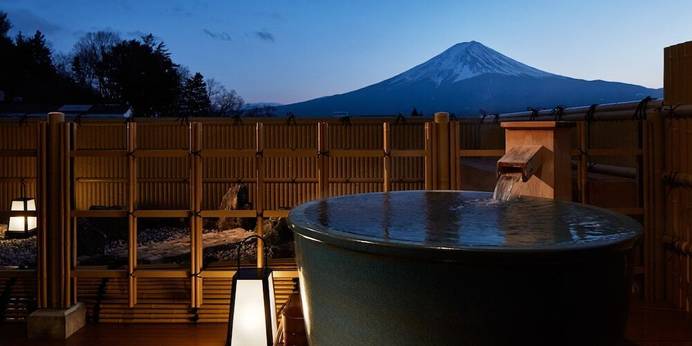 富士河口湖温泉 湖南荘(山梨県 旅館) / 1