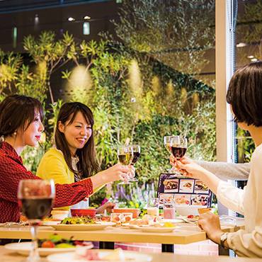 高層ホテルで贅沢ステイ
大阪女子旅を満喫 / 2