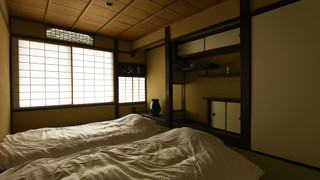 一棟貸し 町家 (シングルベッド2台 布団3式)