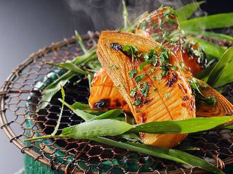 伊豆高原温泉 全室露天風呂付 二階家離れの宿 お宿うち山 / 4