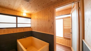 デラックス 4 人部屋