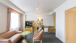 デラックスツイン