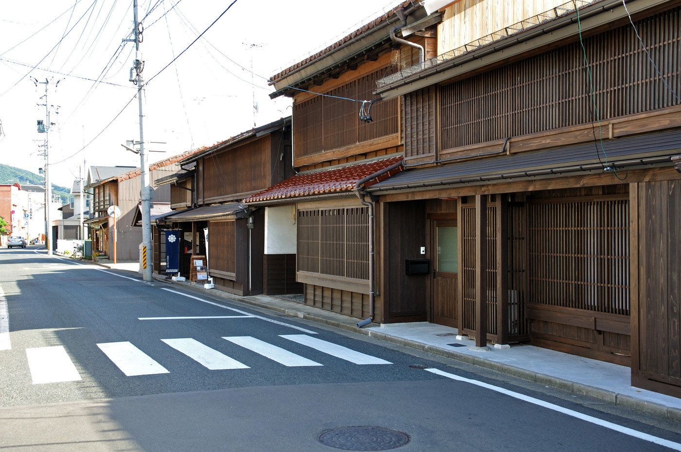 盛岡散歩・町家の連なる鉈屋町
