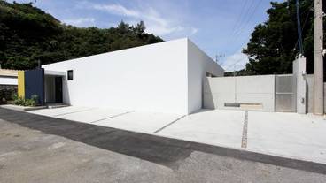 無料駐車場　3台分あり / 2