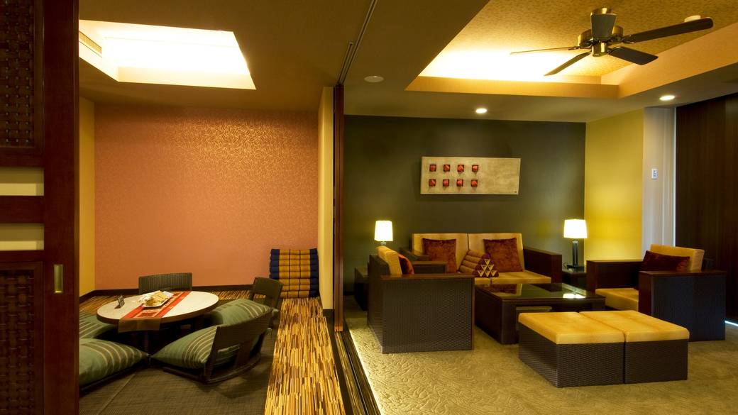 プラザ館 貴賓室 / 2