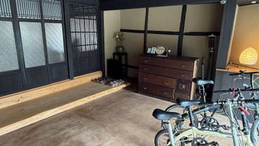 施設の正面 / 2