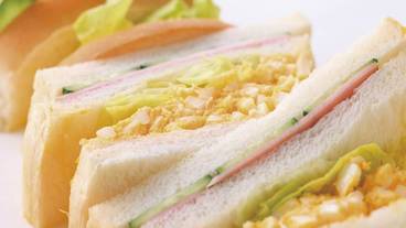 食事・飲み物 / 4