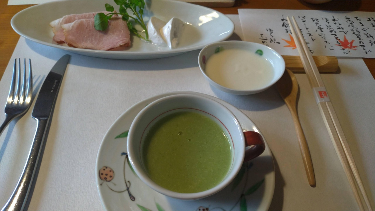 クレソンのスープおいしい