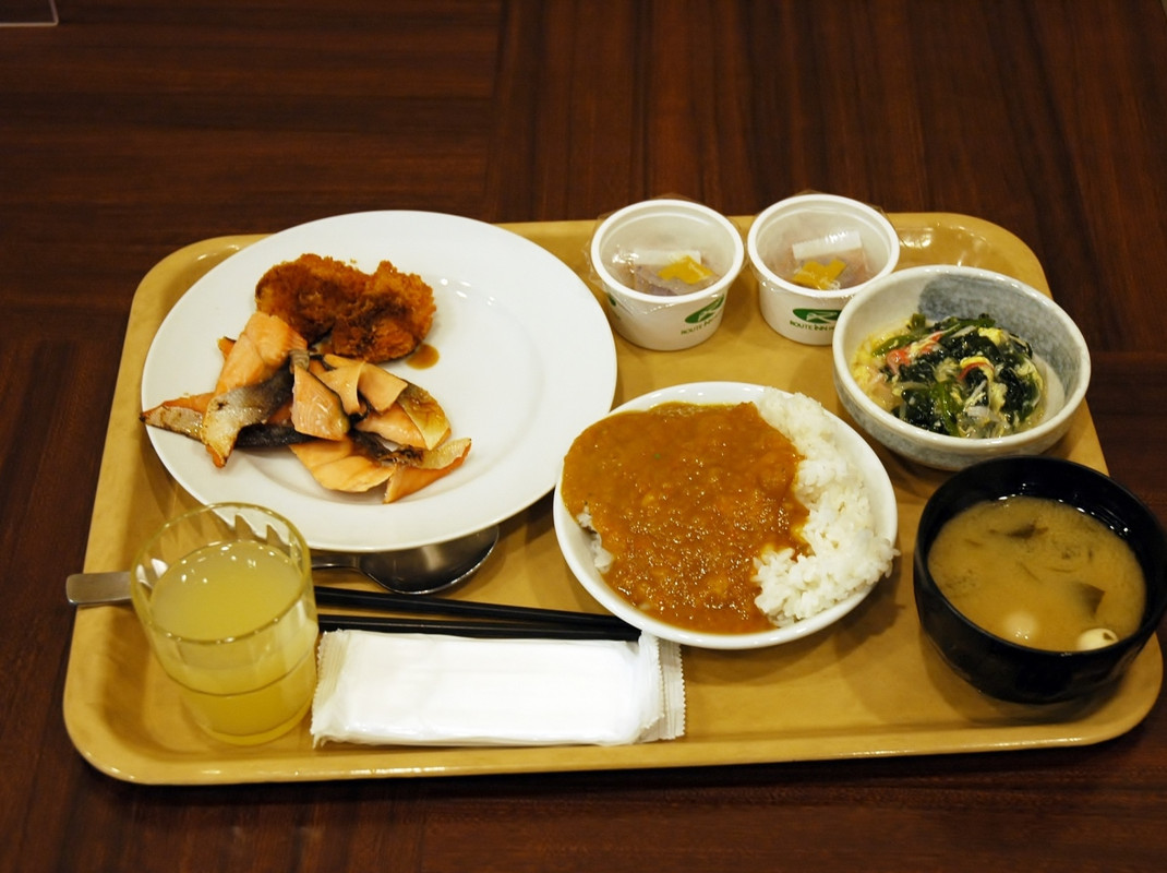 朝食バイキング