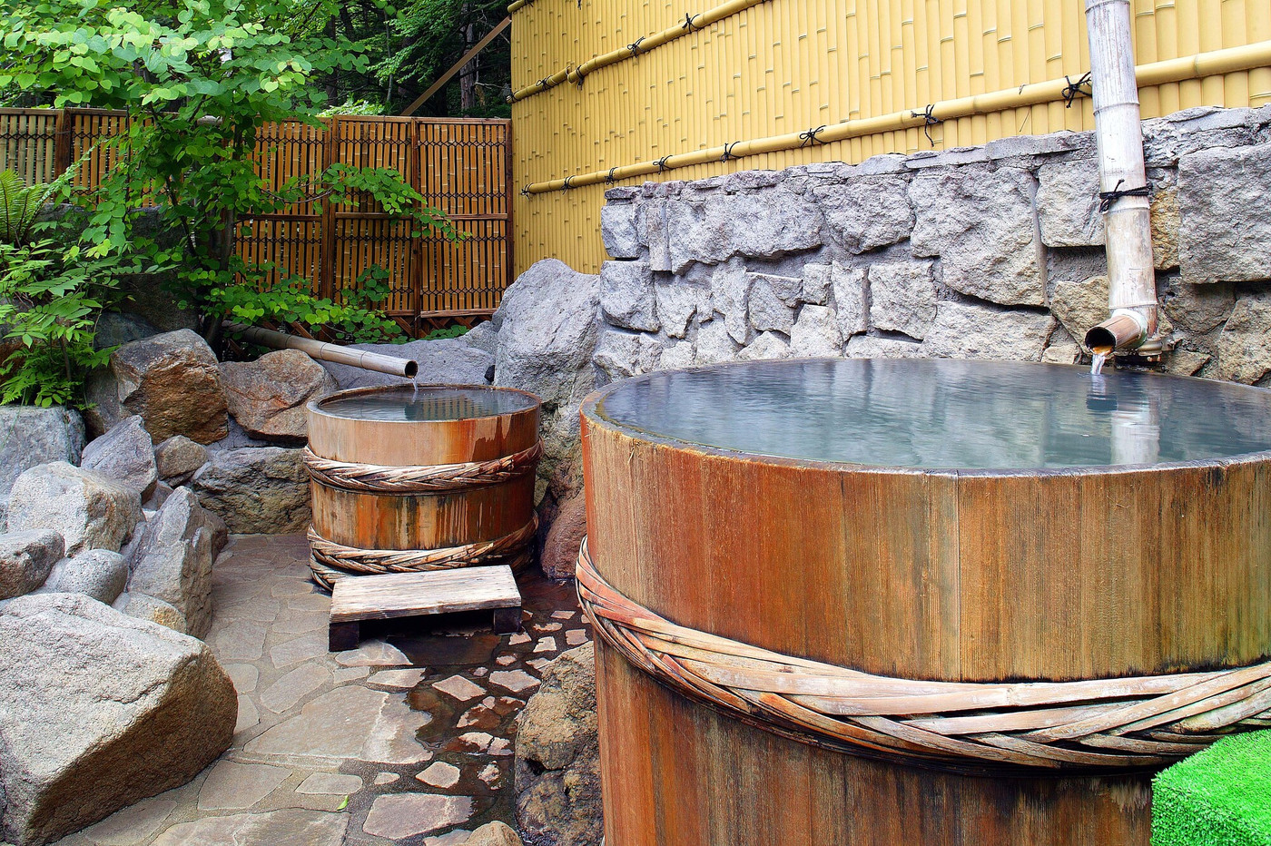 種類豊富な惣菜が嬉しい♪調理に温泉を使用した和洋バイキング3424360