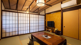 コンフォート ダブルまたはツインルーム 専用バスルーム パーシャル オーシャン ビュー