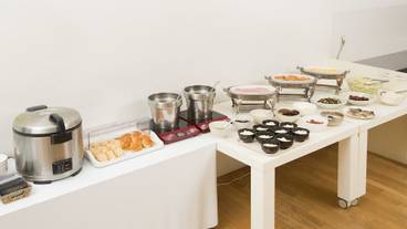 食事・飲み物 / 1