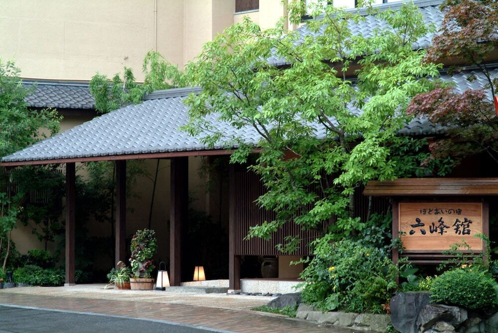 雄大な筑後川との一体感を味わう二人だけの露天風呂4003727